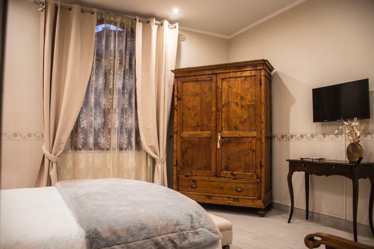 Dolci Mura Luxury Rooms เซียนา ภายนอก รูปภาพ