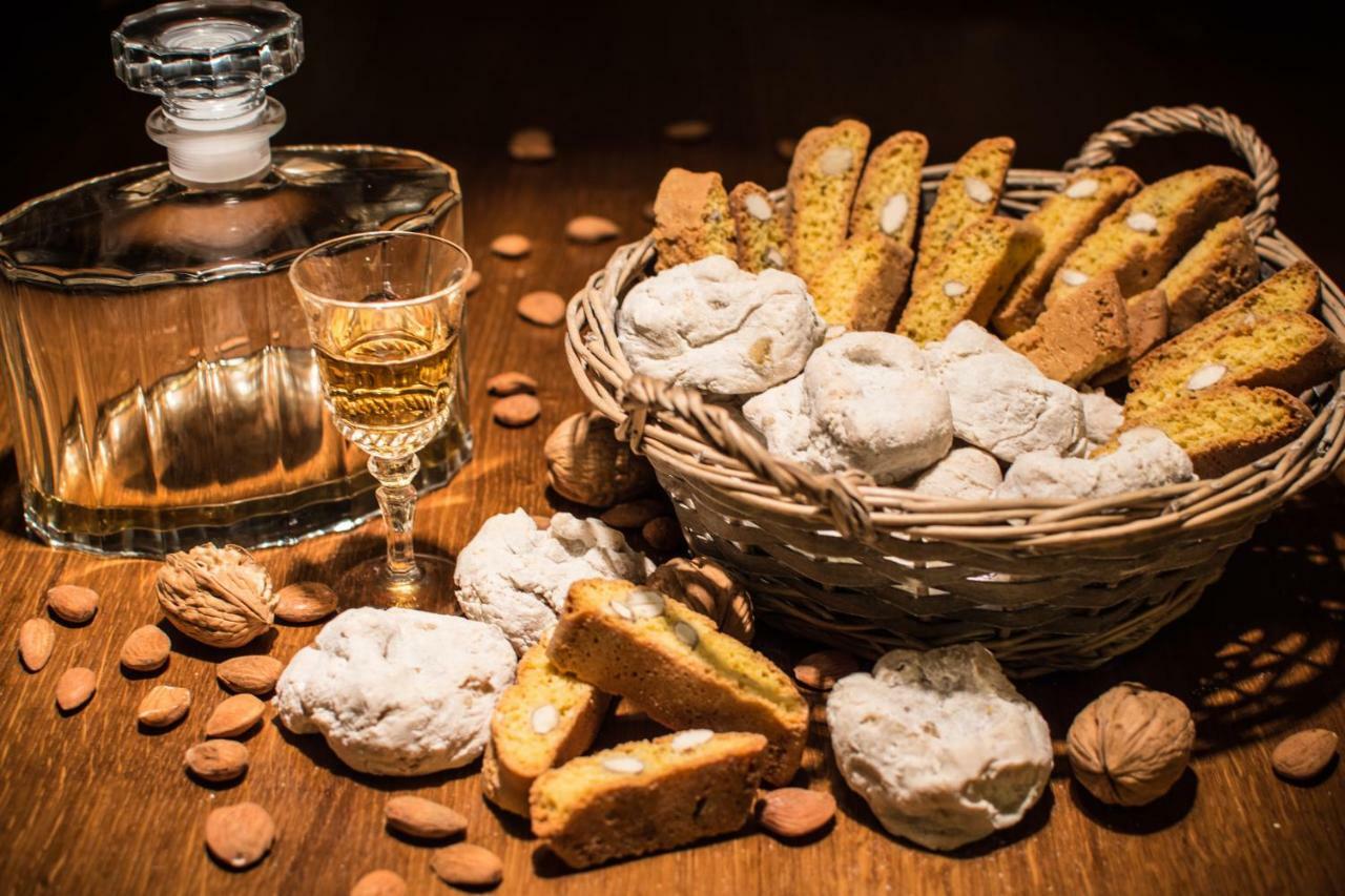 Dolci Mura Luxury Rooms เซียนา ภายนอก รูปภาพ