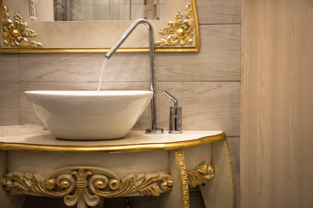 Dolci Mura Luxury Rooms เซียนา ภายนอก รูปภาพ