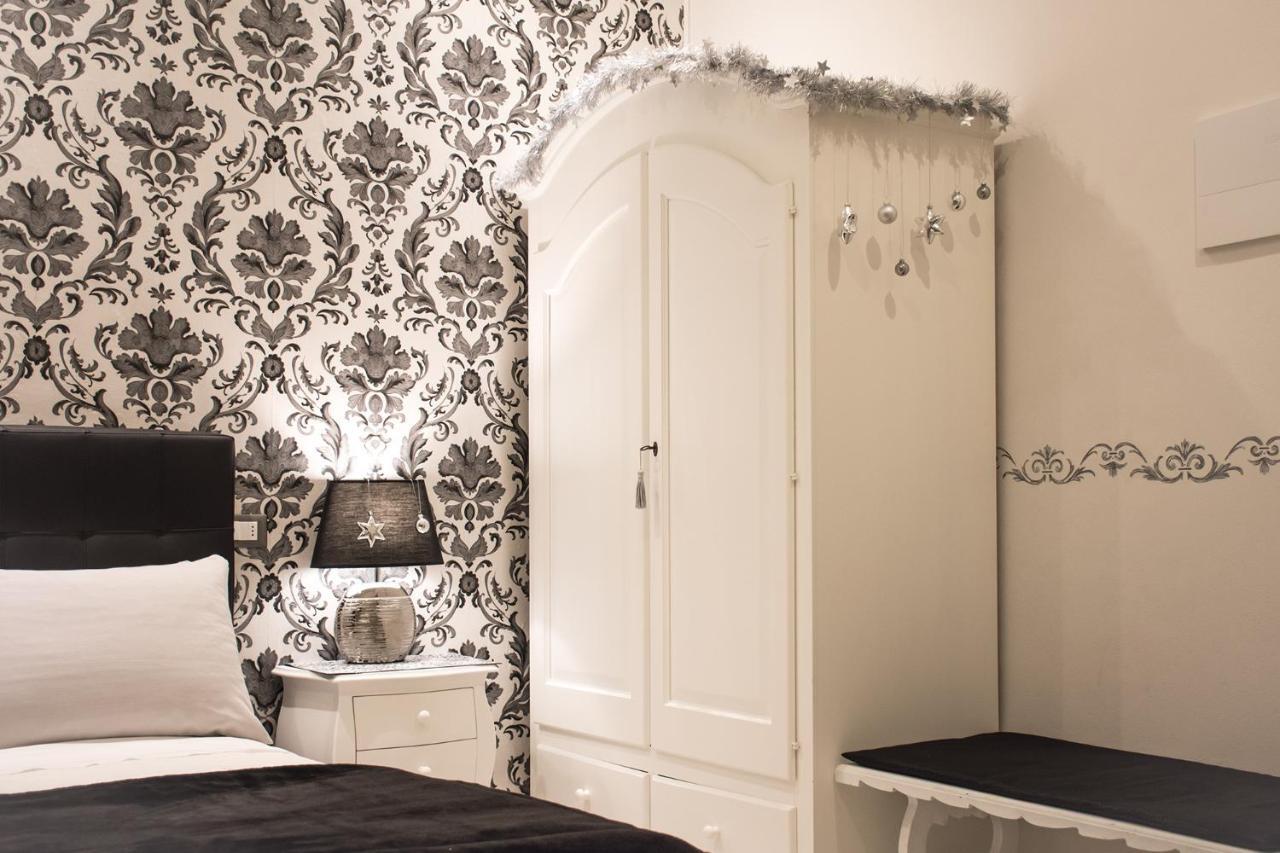 Dolci Mura Luxury Rooms เซียนา ภายนอก รูปภาพ